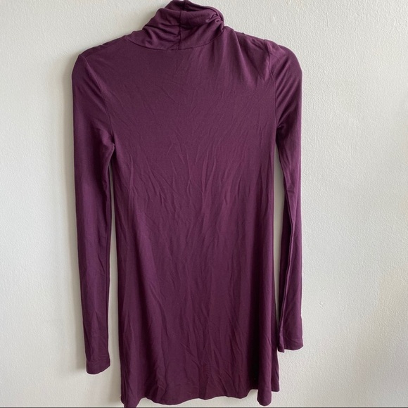 𝅺aritzia Talula Plum Purple Turtleneck Dress - Picture 4 of 4